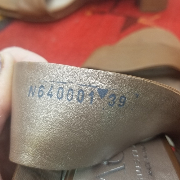 AGL camel brown leather open toe heeled slingback sandals - Picture 8 of 9